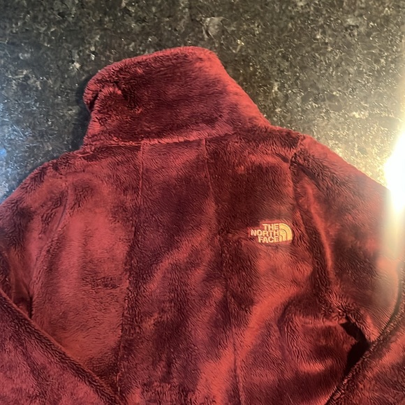 North Face fuzzy stand up collar jacket, extra small. - Picture 4 of 4